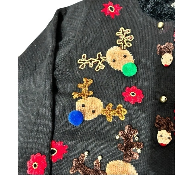Jack B. Quick Vintage Christmas Sweater Reindeer Bells Poinsettias Size Medium - Picture 2 of 8